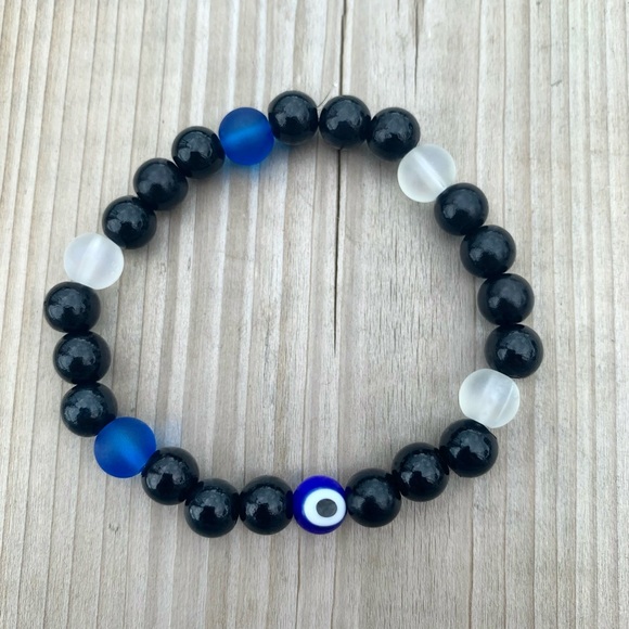 5/$20 ENTIRE SHOP CLEARANCE Evil eye 🧿 unisex handmade beaded bracelet - Picture 1 of 1